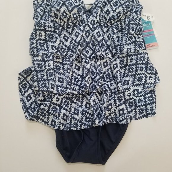 Swim Solutions Triple-Tier Tummy-Control Fauxkini One-Piece Swimsuit Size 10 - Picture 8 of 13